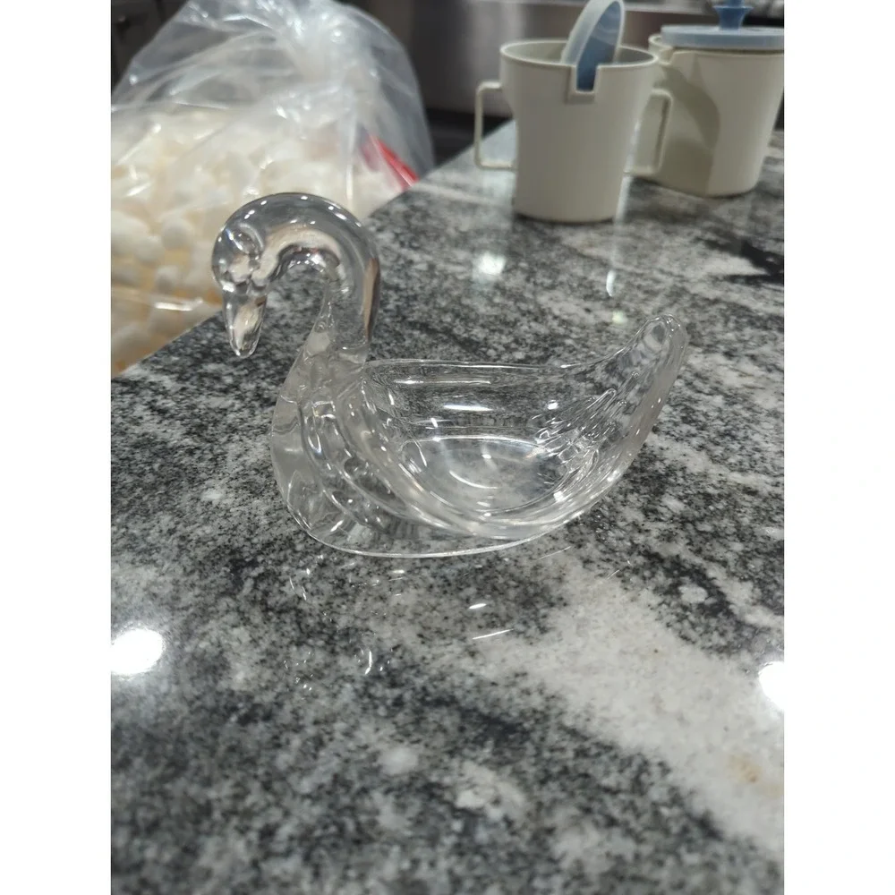 Vtg. Kitsch Clear Lucite Swan Soap Dish Trinket Holder Bathroom/Kitchen 6